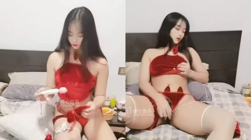 51456-圣诞特辑超美露脸极品颜值女神▌金桔柠檬▌男朋友送的圣诞礼物 AV棒肆虐浓密深林 放声娇吟潮吹失禁.jpg